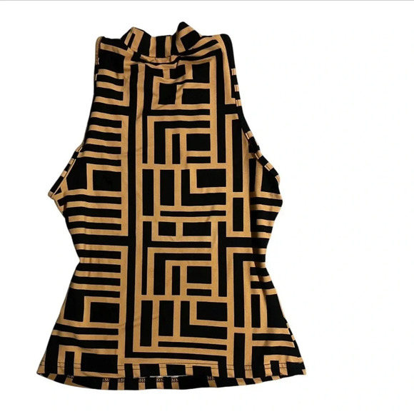 Tank Top - Picture 2 of 9